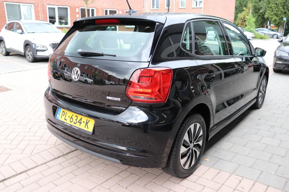 1.0 BlueMotion Automaat. Navigatie