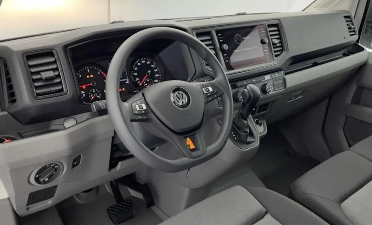 50 2.0 TDI L4 RWD 163PK Bakwagen | Automaat | Cruise Control | Airco | Navigatie | Dhollandia laadklep 750 kg |