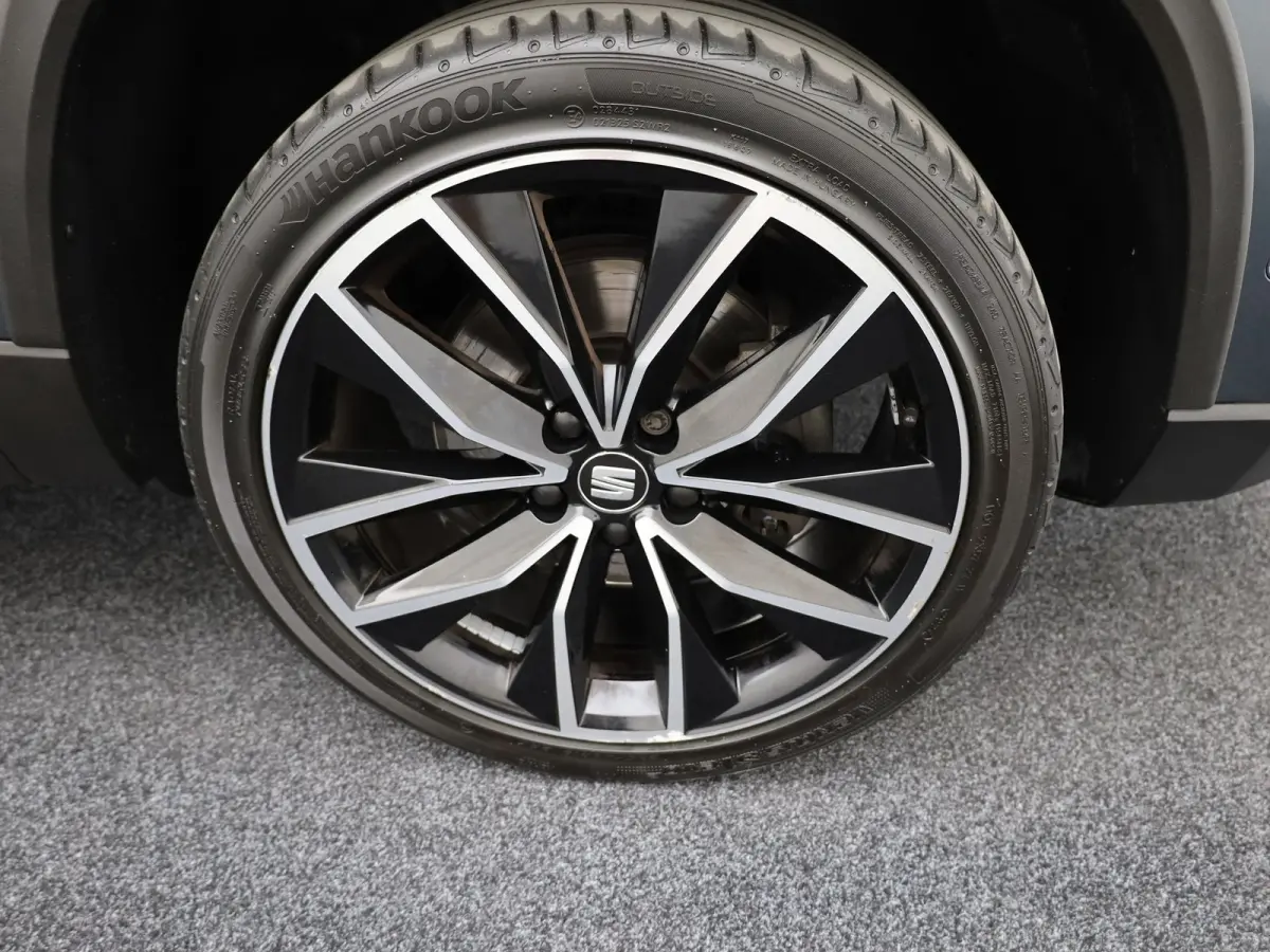 1.5 TSI Xcellence Business Intense | Beats | Keyless | Camera | Blind Spot | Prijs Rijklaar!!