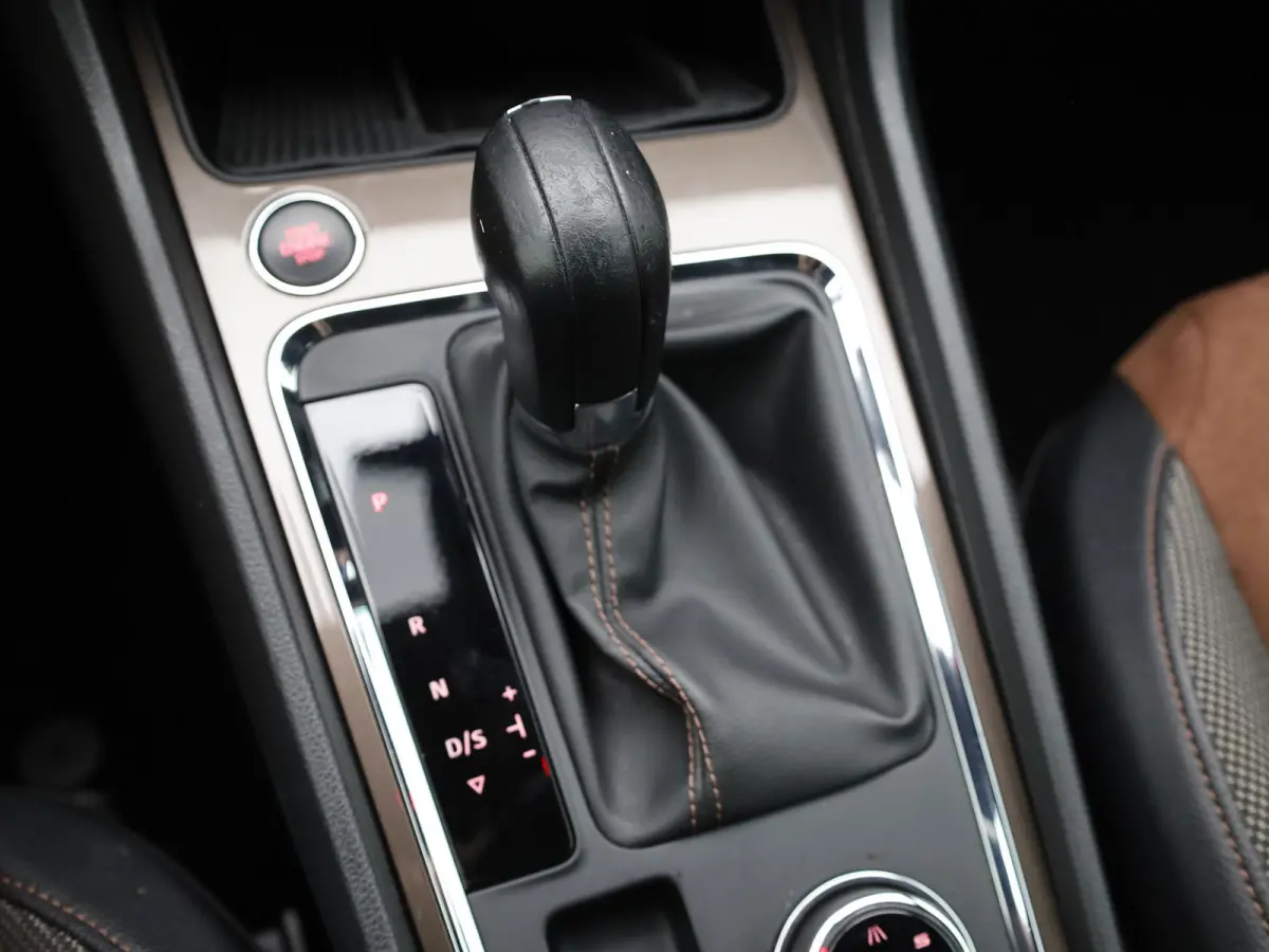 1.5 TSI Xcellence Business Intense | Beats | Keyless | Camera | Blind Spot | Prijs Rijklaar!!