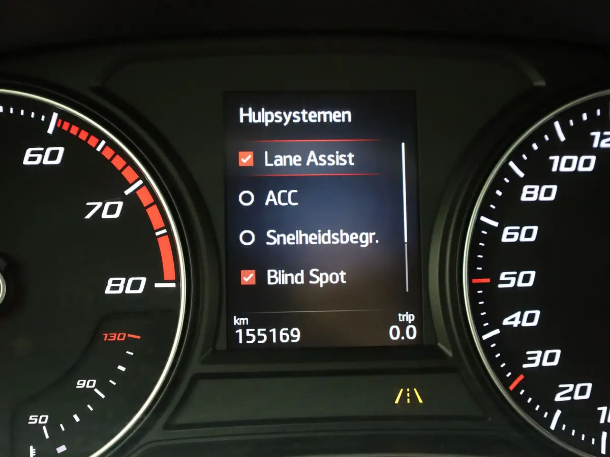 1.5 TSI Xcellence Business Intense | Beats | Keyless | Camera | Blind Spot | Prijs Rijklaar!!