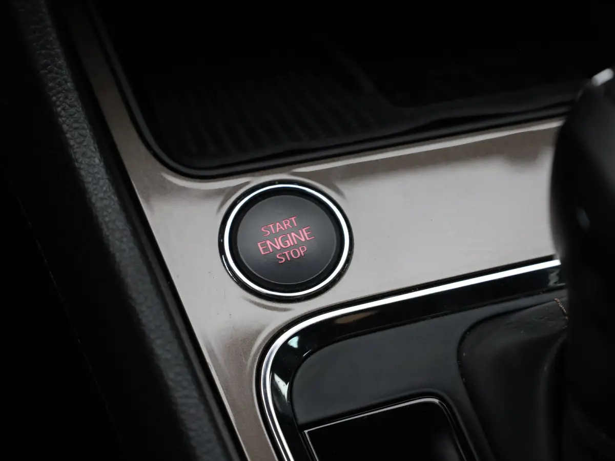 1.5 TSI Xcellence Business Intense | Beats | Keyless | Camera | Blind Spot | Prijs Rijklaar!!