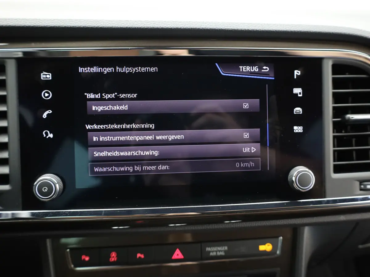 1.5 TSI Xcellence Business Intense | Beats | Keyless | Camera | Blind Spot | Prijs Rijklaar!!