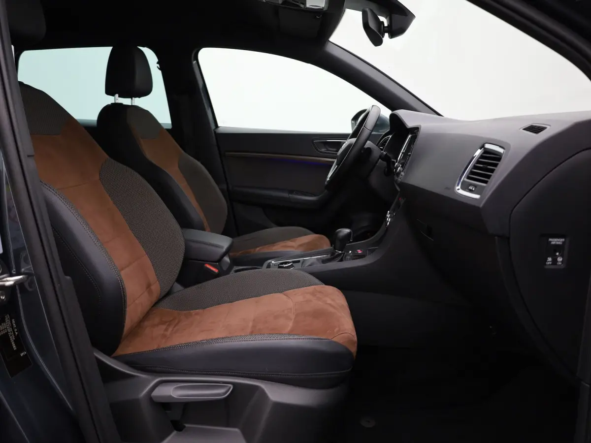 1.5 TSI Xcellence Business Intense | Beats | Keyless | Camera | Blind Spot | Prijs Rijklaar!!