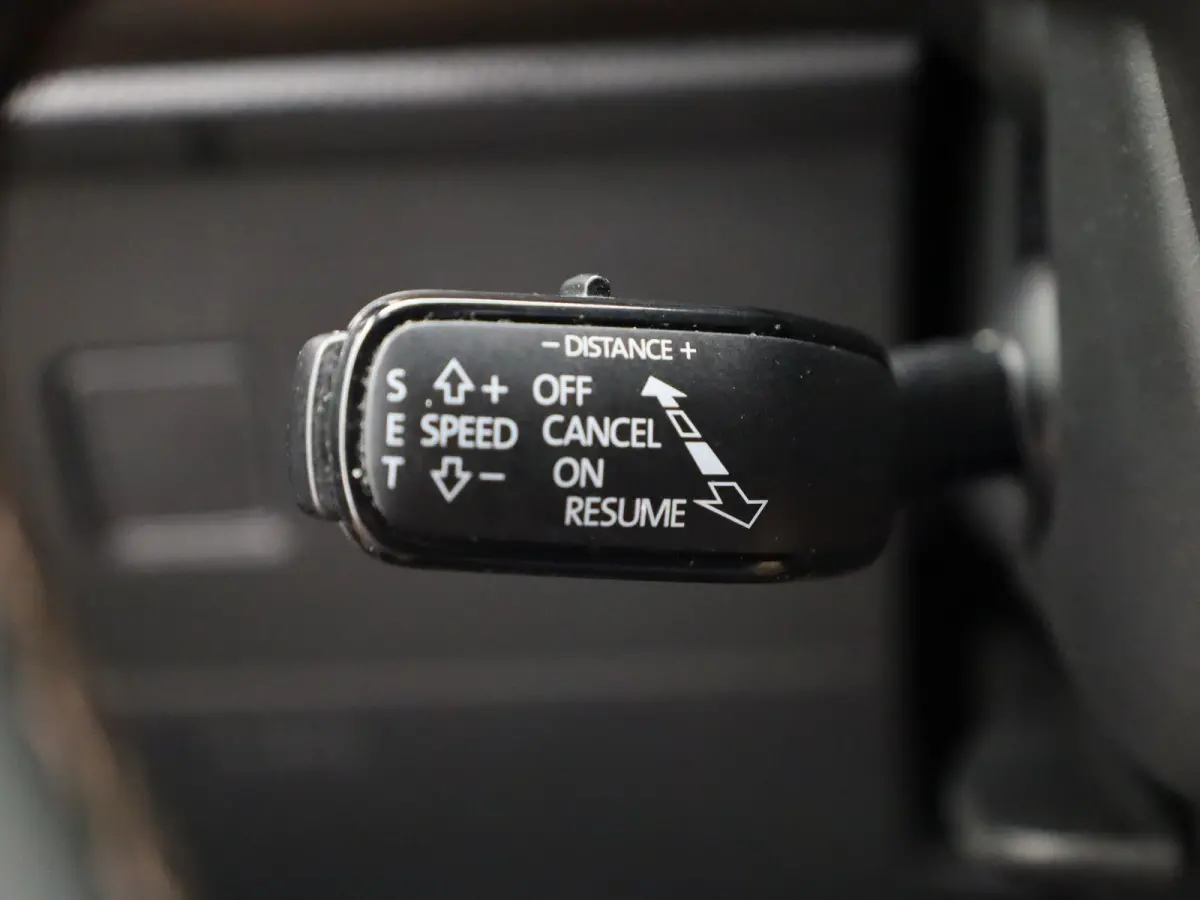 1.5 TSI Xcellence Business Intense | Beats | Keyless | Camera | Blind Spot | Prijs Rijklaar!!