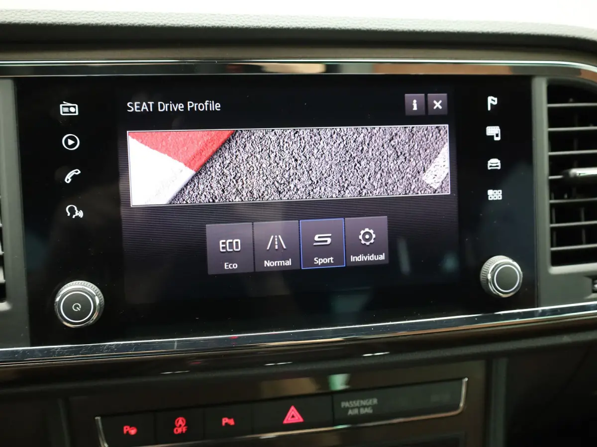 1.5 TSI Xcellence Business Intense | Beats | Keyless | Camera | Blind Spot | Prijs Rijklaar!!