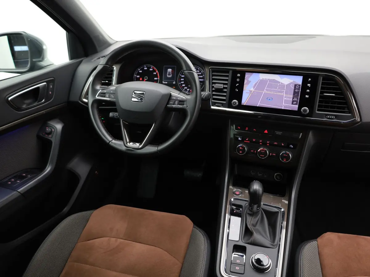 1.5 TSI Xcellence Business Intense | Beats | Keyless | Camera | Blind Spot | Prijs Rijklaar!!