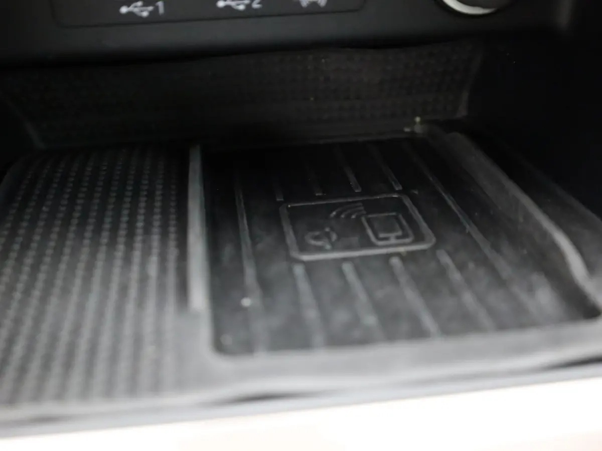 1.5 TSI Xcellence Business Intense | Beats | Keyless | Camera | Blind Spot | Prijs Rijklaar!!