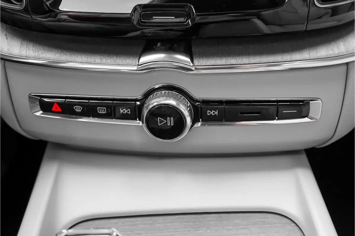 2.0 T8 Plug-in hybrid AWD Plus Bright Luchtvering Pano Elek Trekhaak 360°