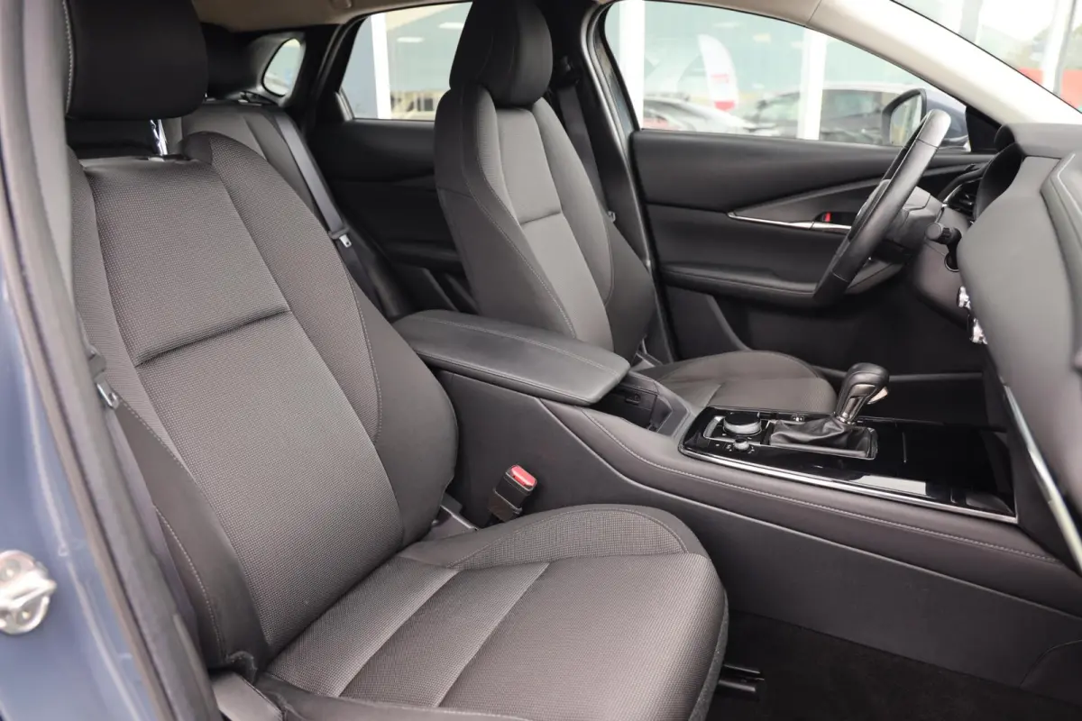 2.0 e-SkyActiv-G M Hybrid Comfort|Automaat|Stoel/stuurverwarming|Camera|Navi|