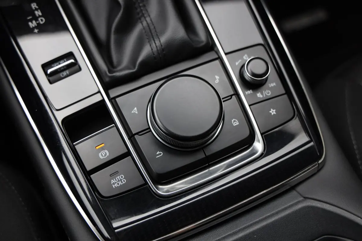 2.0 e-SkyActiv-G M Hybrid Comfort|Automaat|Stoel/stuurverwarming|Camera|Navi|