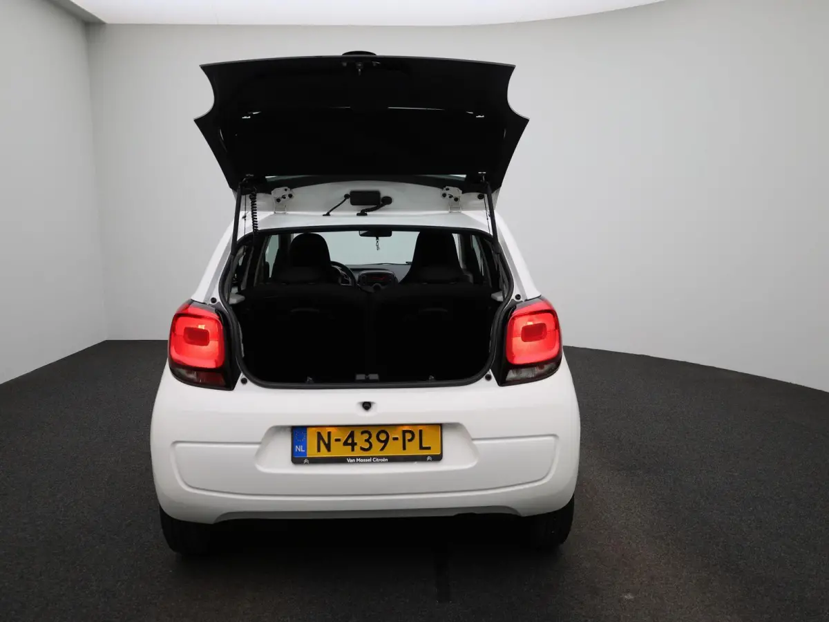 1.0 VTi Feel | AIRCO | BLUETOOTH | 5-DEURS | MULTIFUNCTIONEEL STUURWIEL |