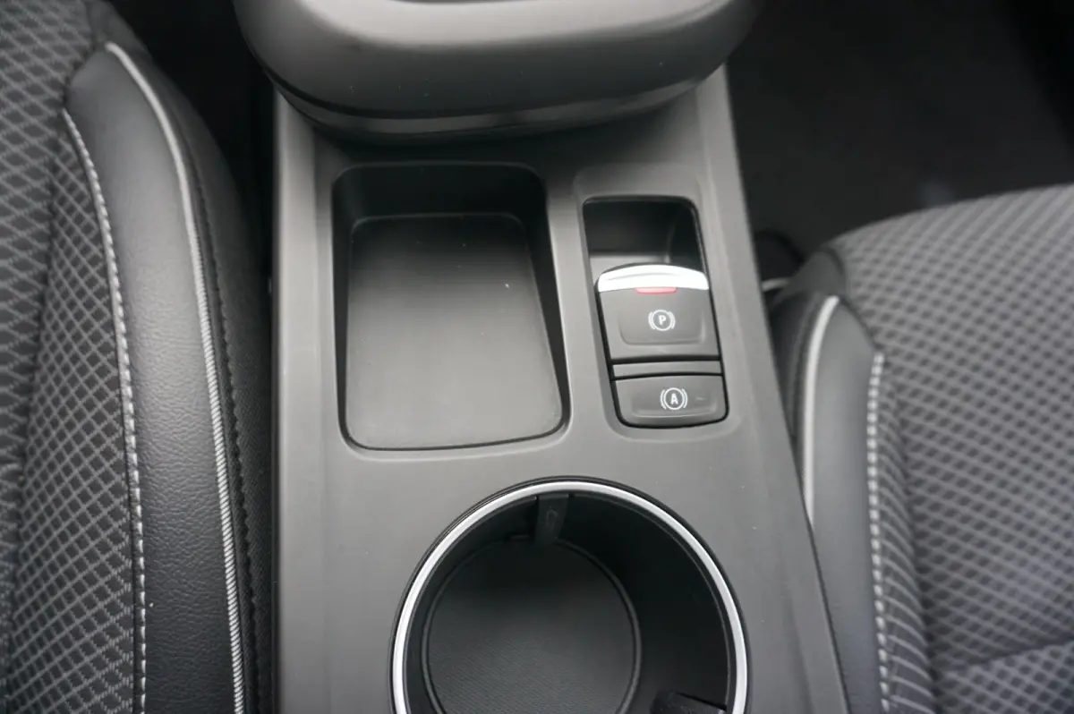 1.6 E-Tech Hybrid 145 Intens