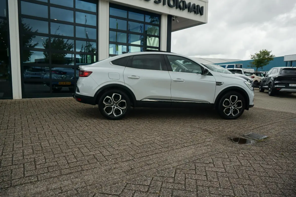 1.6 E-Tech Hybrid 145 Intens