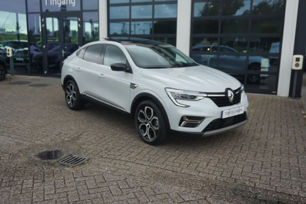 1.6 E-Tech Hybrid 145 Intens