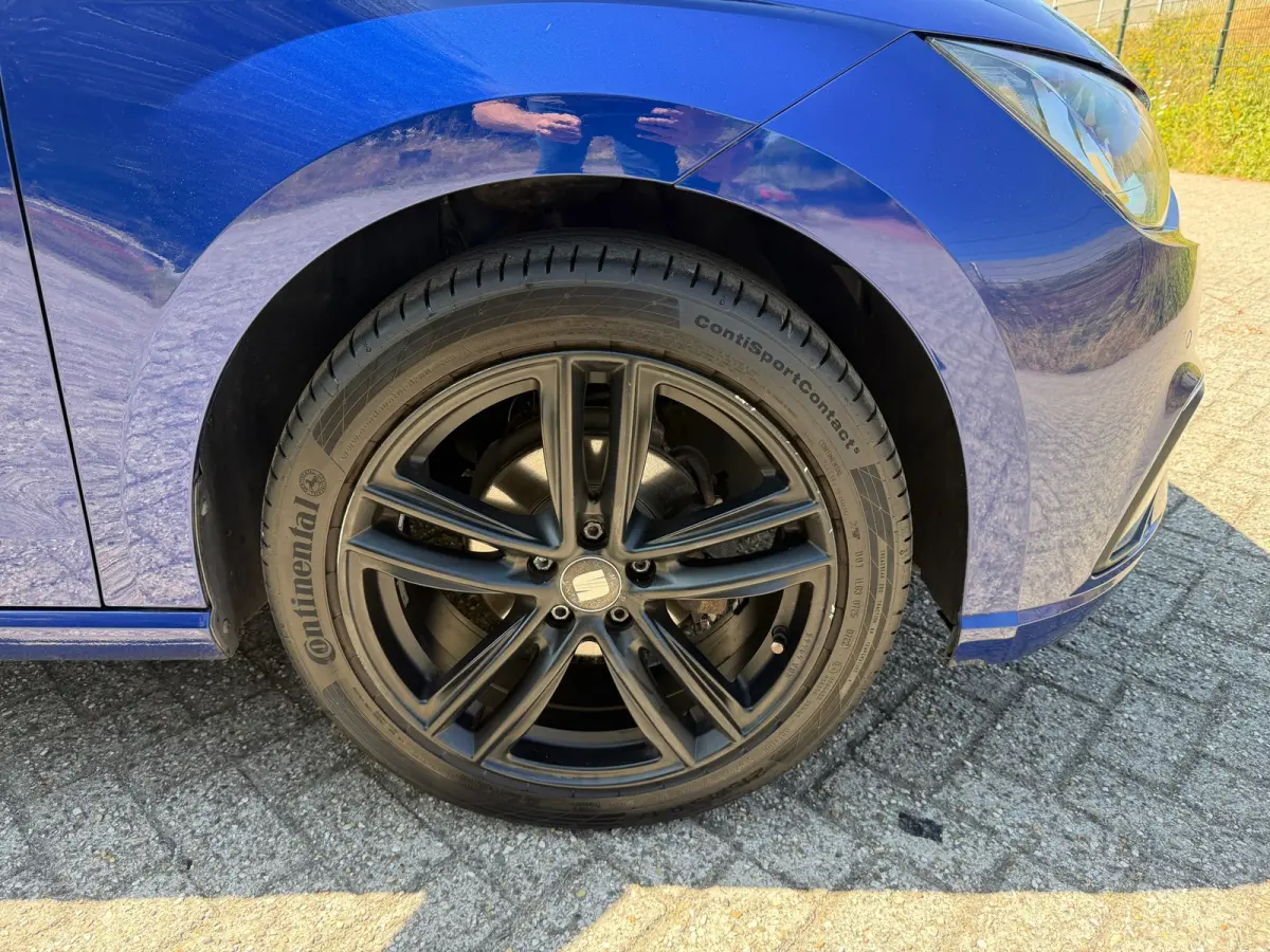 1.0 TSI FR LED I 95PK I CRUISE I BLUETOOTH I TREKHAAK I PDC