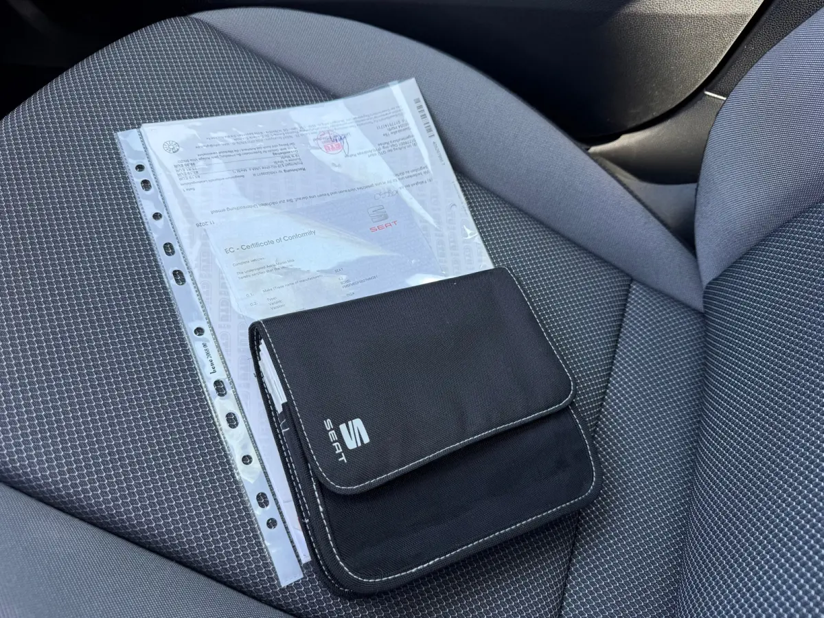 1.0 TSI FR LED I 95PK I CRUISE I BLUETOOTH I TREKHAAK I PDC