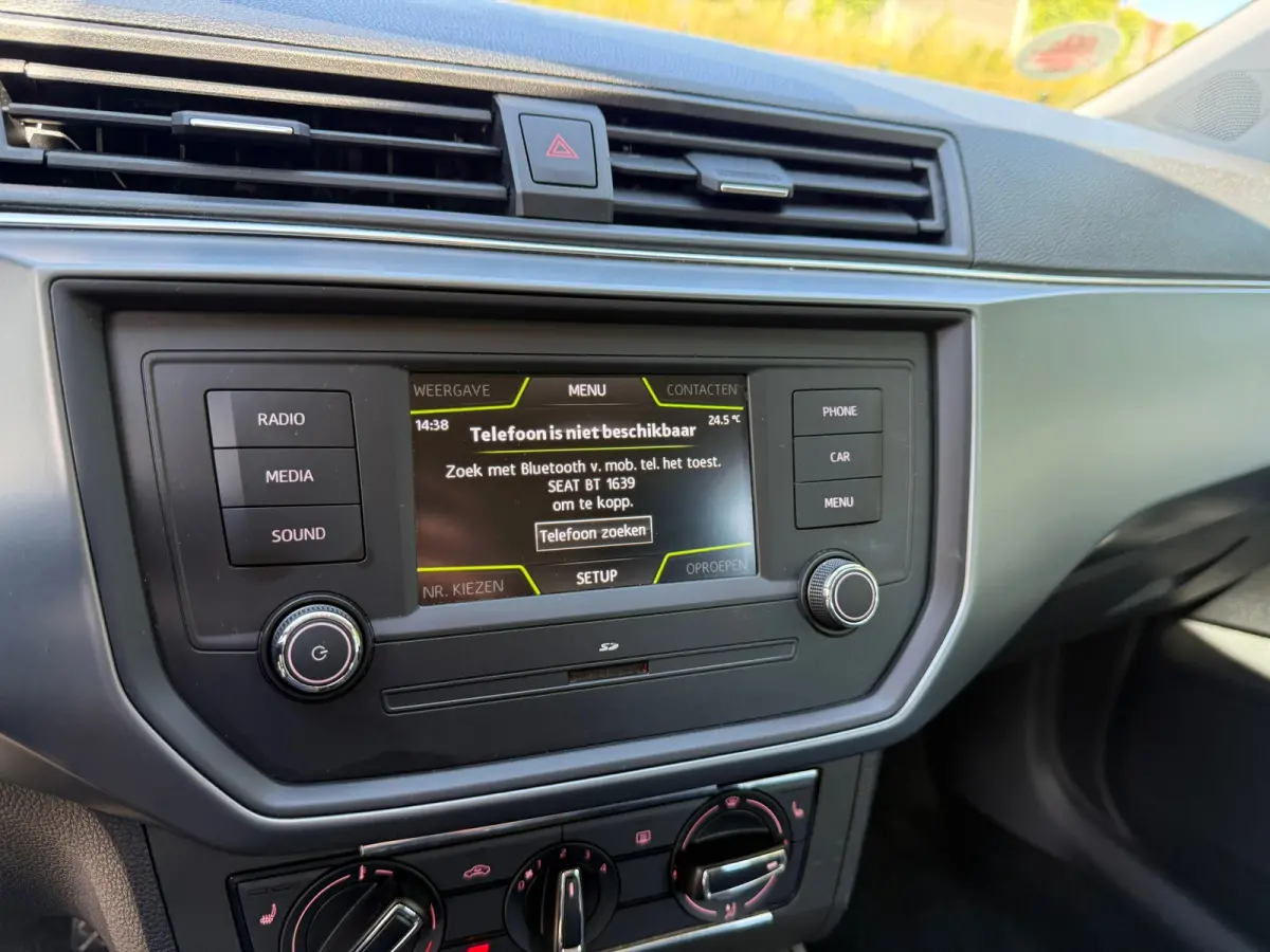 1.0 TSI FR LED I 95PK I CRUISE I BLUETOOTH I TREKHAAK I PDC