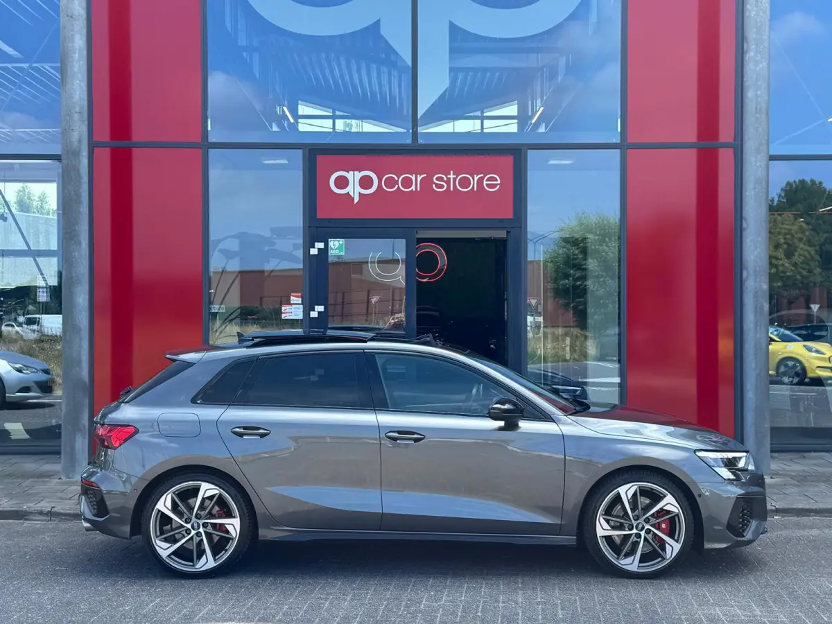 2.0 TFSI S3 quattro Edition One Vol | Panorama | Bang & Olufsen | Memory Seats | Head-Up display | BTW |