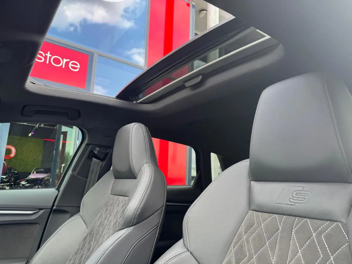 2.0 TFSI S3 quattro Edition One Vol | Panorama | Bang & Olufsen | Memory Seats | Head-Up display | BTW |