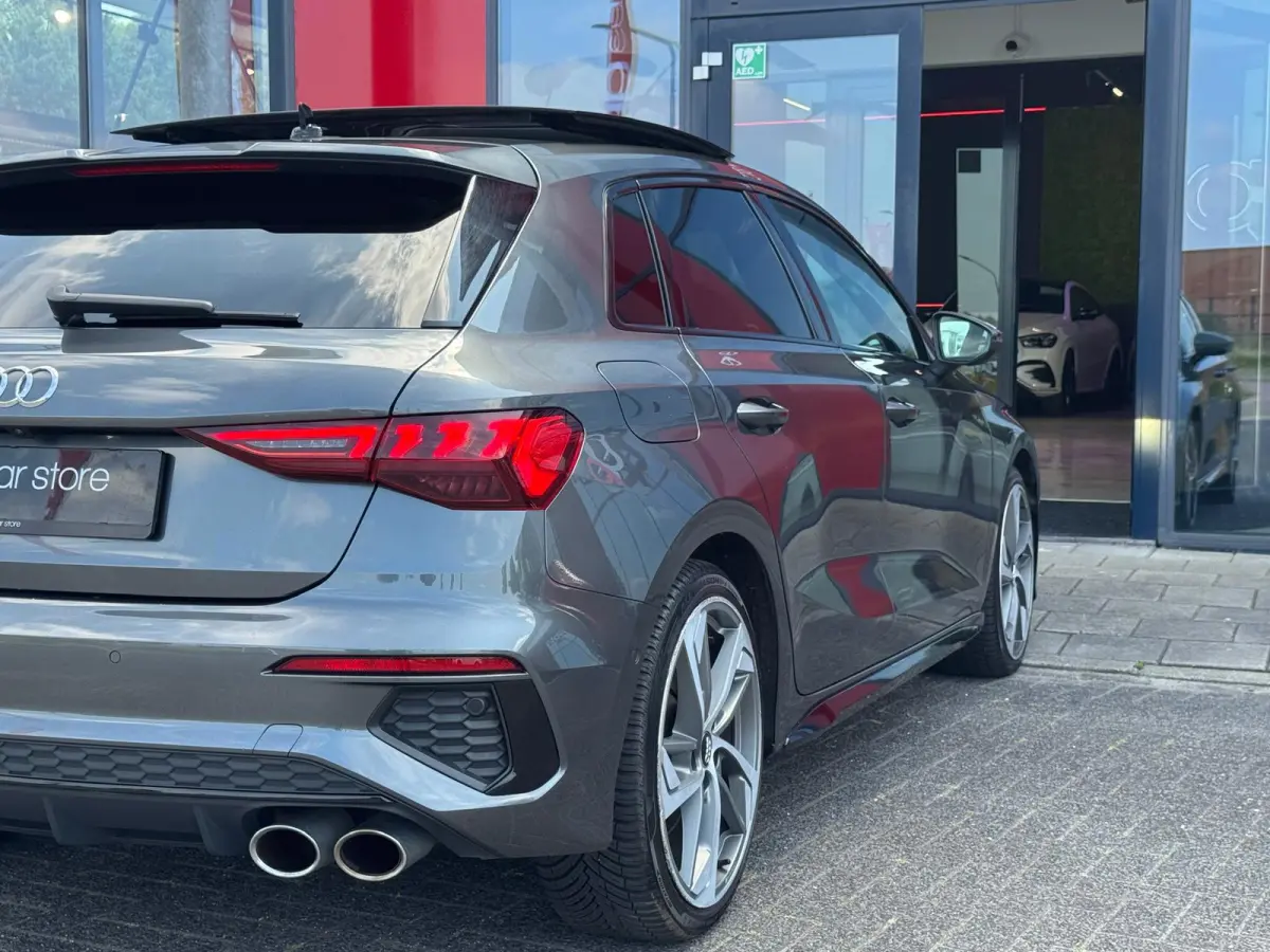 2.0 TFSI S3 quattro Edition One Vol | Panorama | Bang & Olufsen | Memory Seats | Head-Up display | BTW |