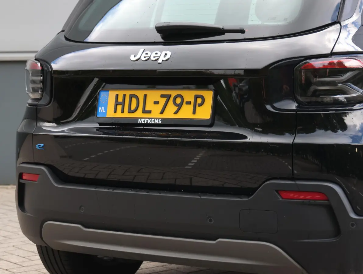 Longitude 54 kWh | Accu 97% | Apple Carplay/Android Auto | Cruise Control | Parkeersensoren achter | Airco | Bluetooth |