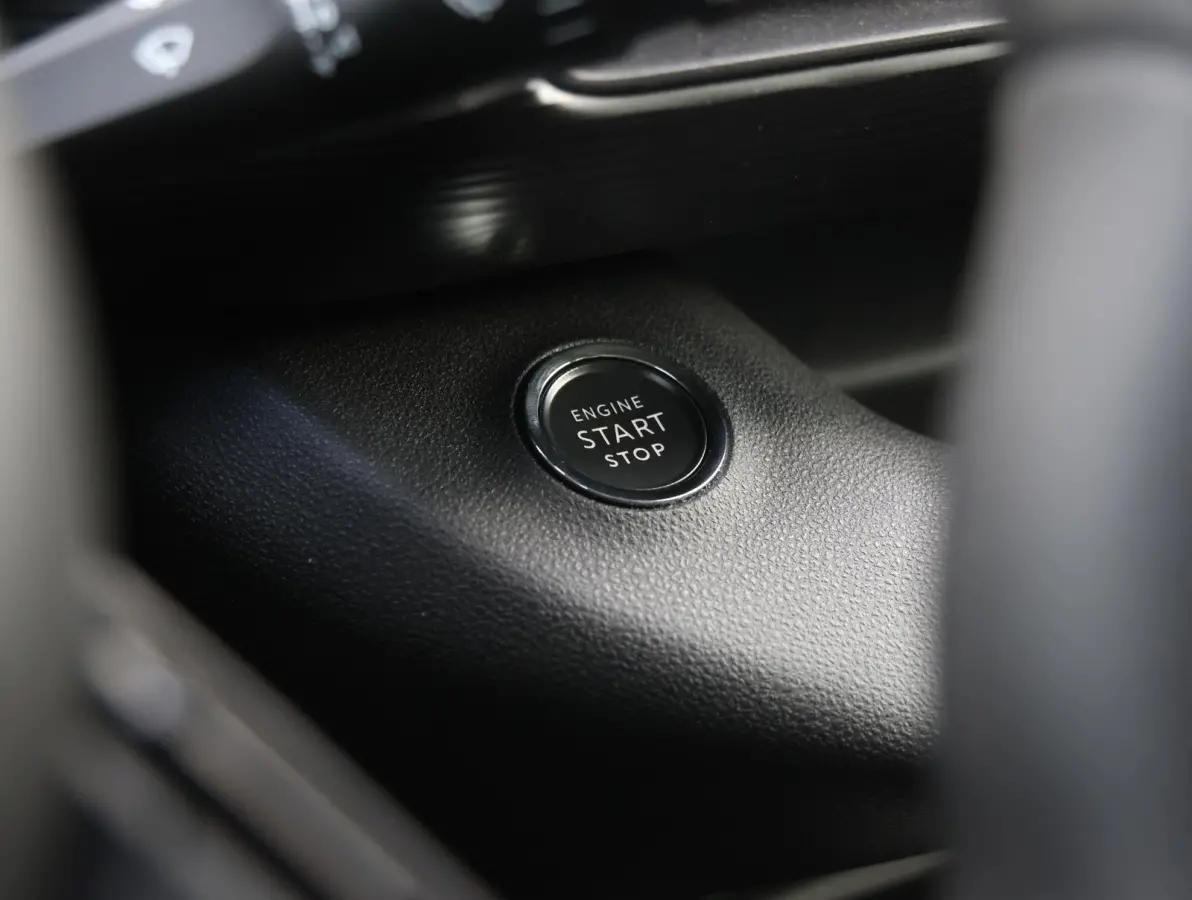 Longitude 54 kWh | Accu 97% | Apple Carplay/Android Auto | Cruise Control | Parkeersensoren achter | Airco | Bluetooth |