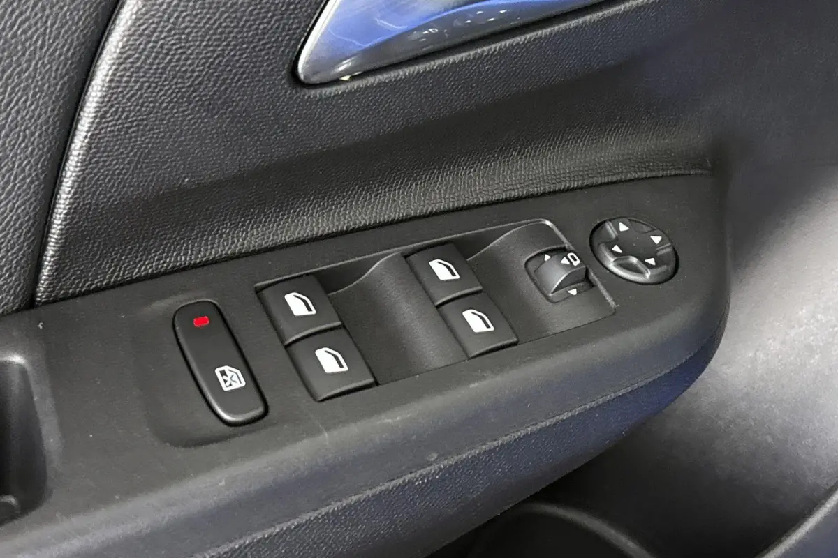 1.2 Turbo Hybrid GS Camera Carplay Dodehoek detectie