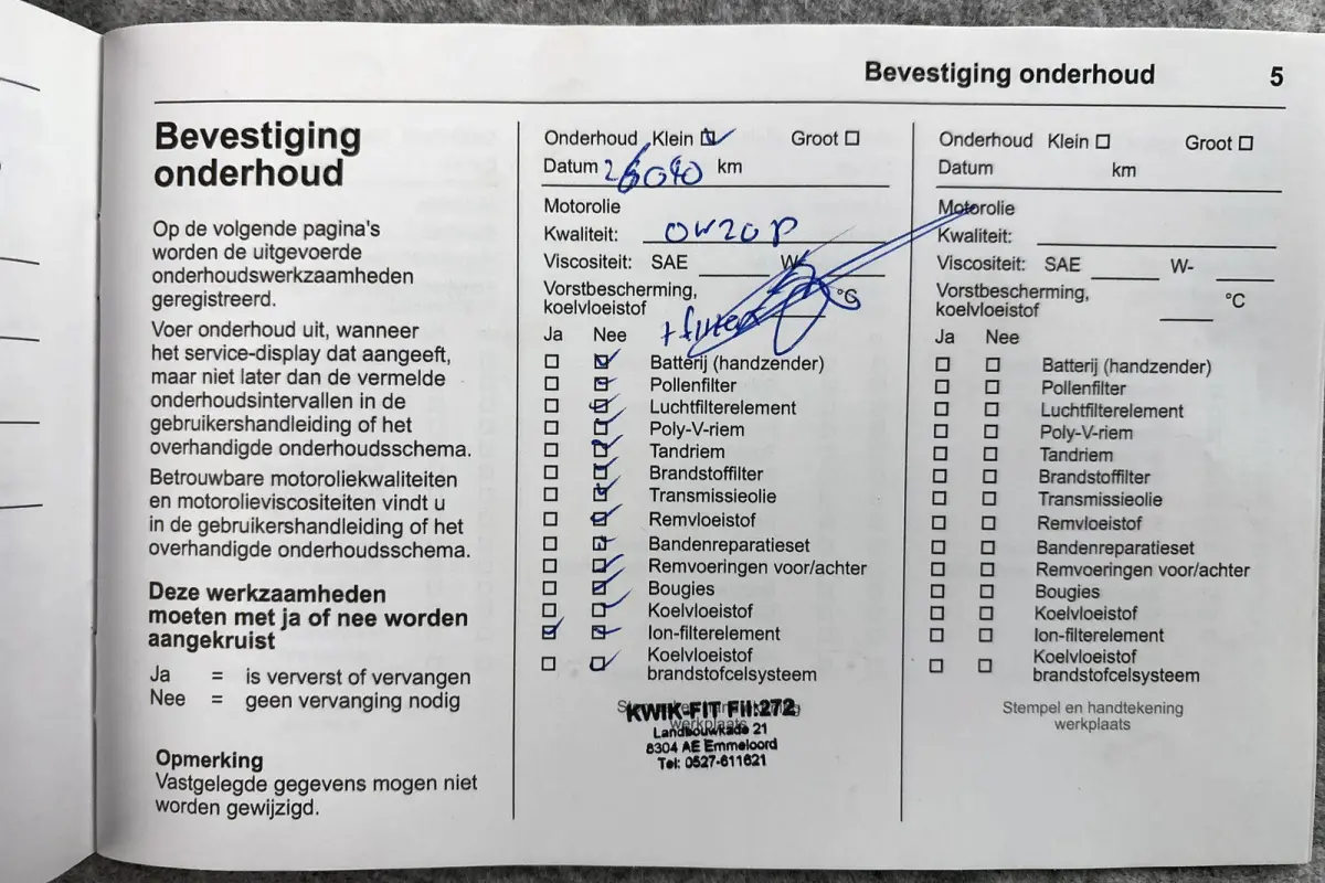 1.2 Turbo Hybrid GS Camera Carplay Dodehoek detectie