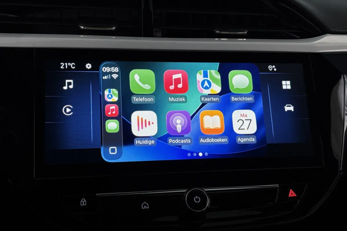 1.2 Turbo Hybrid GS Camera Carplay Dodehoek detectie