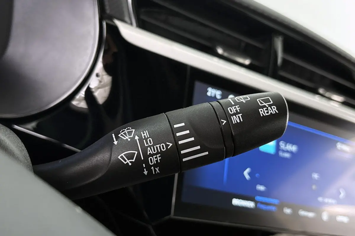 1.2 Turbo Hybrid GS Camera Carplay Dodehoek detectie