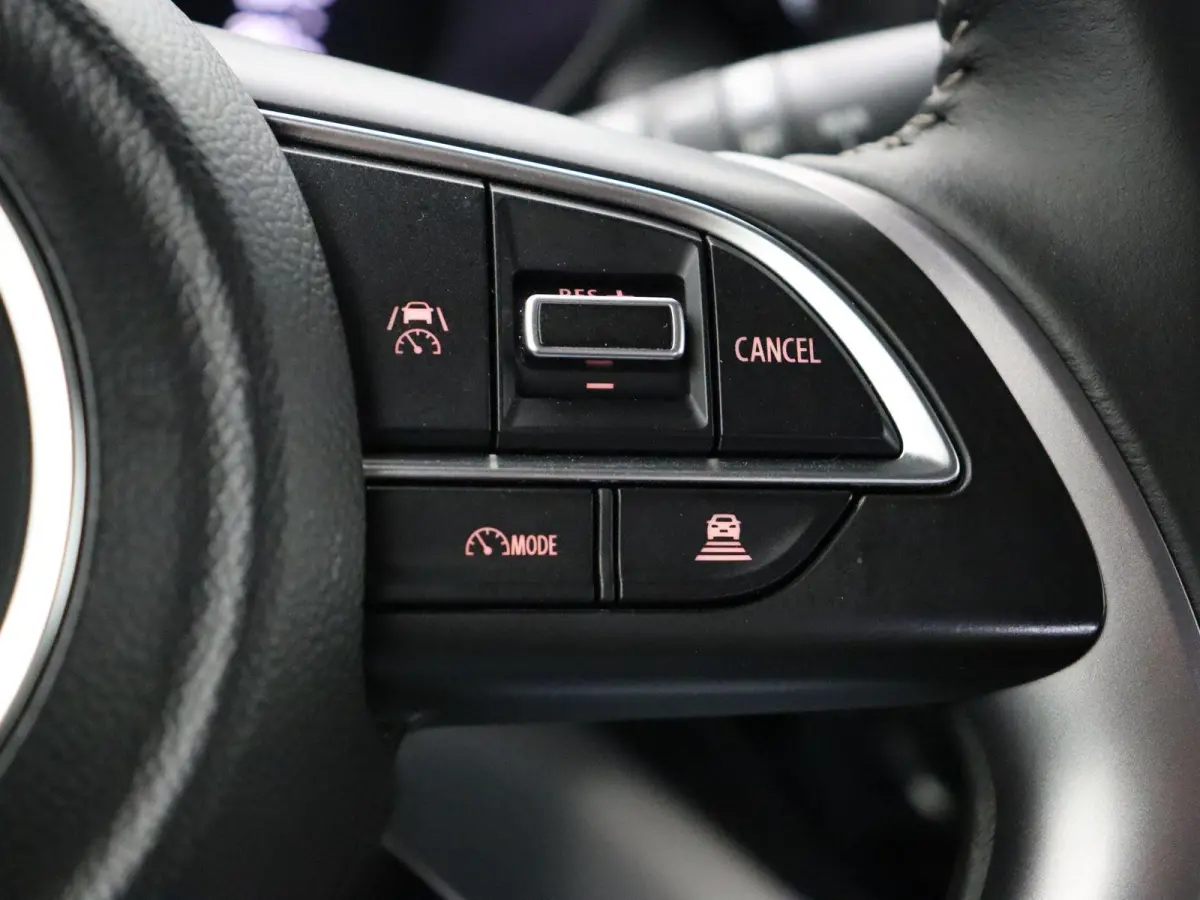 1.2 Comfort Smart Hybrid | Stoelverwarming | Achteruitrijcamera | Cruise Control Adaptief | Keyless Entry |