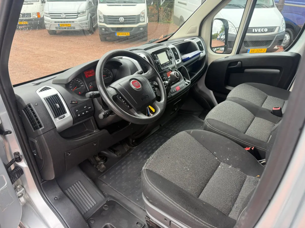 30 2.3 MultiJet L2H2 Navigatie / Cruise Control / Imperiaal
