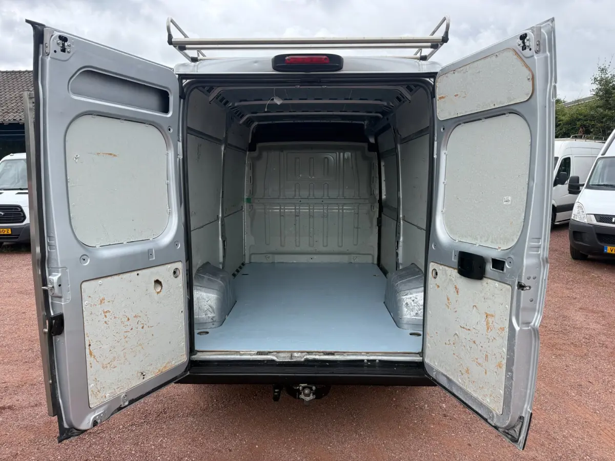 30 2.3 MultiJet L2H2 Navigatie / Cruise Control / Imperiaal