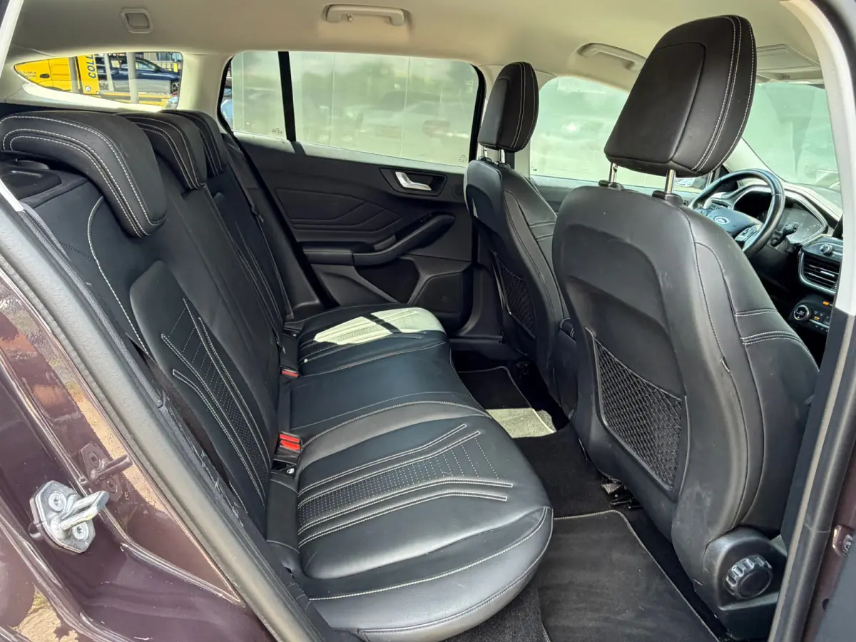 1.0 EcoBoost Vignale Trekhaak /Winterpak/B&O