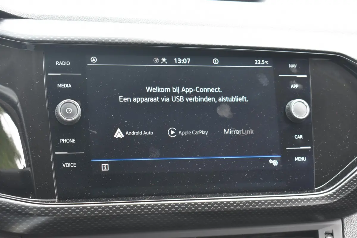 1.0 TSI Style Automaat | Carplay Navi | Stoelverwarming | Parkeercamera | 12 mnd BOVAG Garantie | Whatsapp 06-53188999