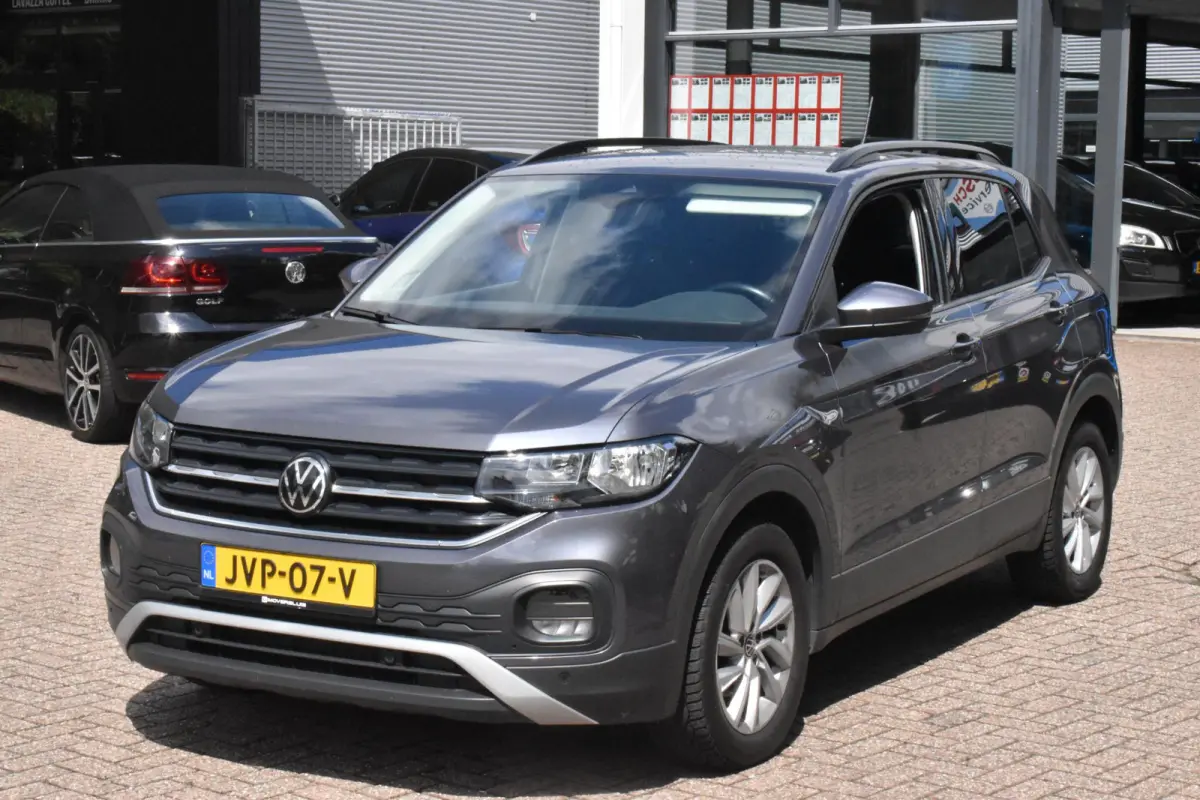 1.0 TSI Style Automaat | Carplay Navi | Stoelverwarming | Parkeercamera | 12 mnd BOVAG Garantie | Whatsapp 06-53188999