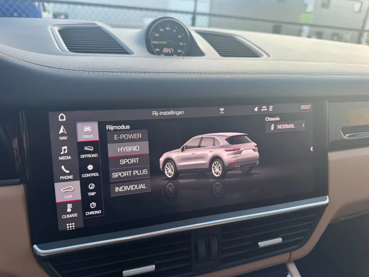 3.0 E-Hybrid 1e Eig! dealer onderhoud! Incl.btw!