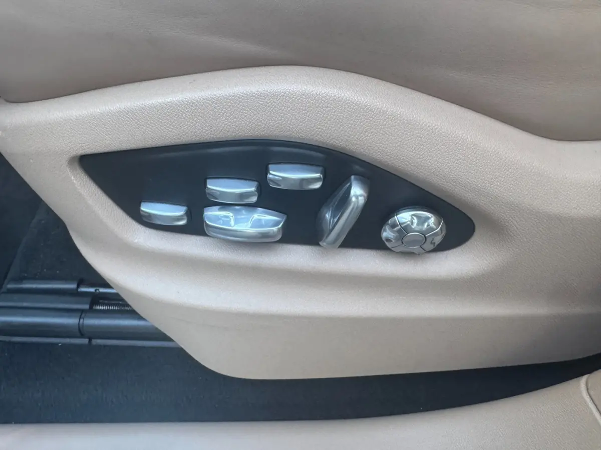 3.0 E-Hybrid 1e Eig! dealer onderhoud! Incl.btw!