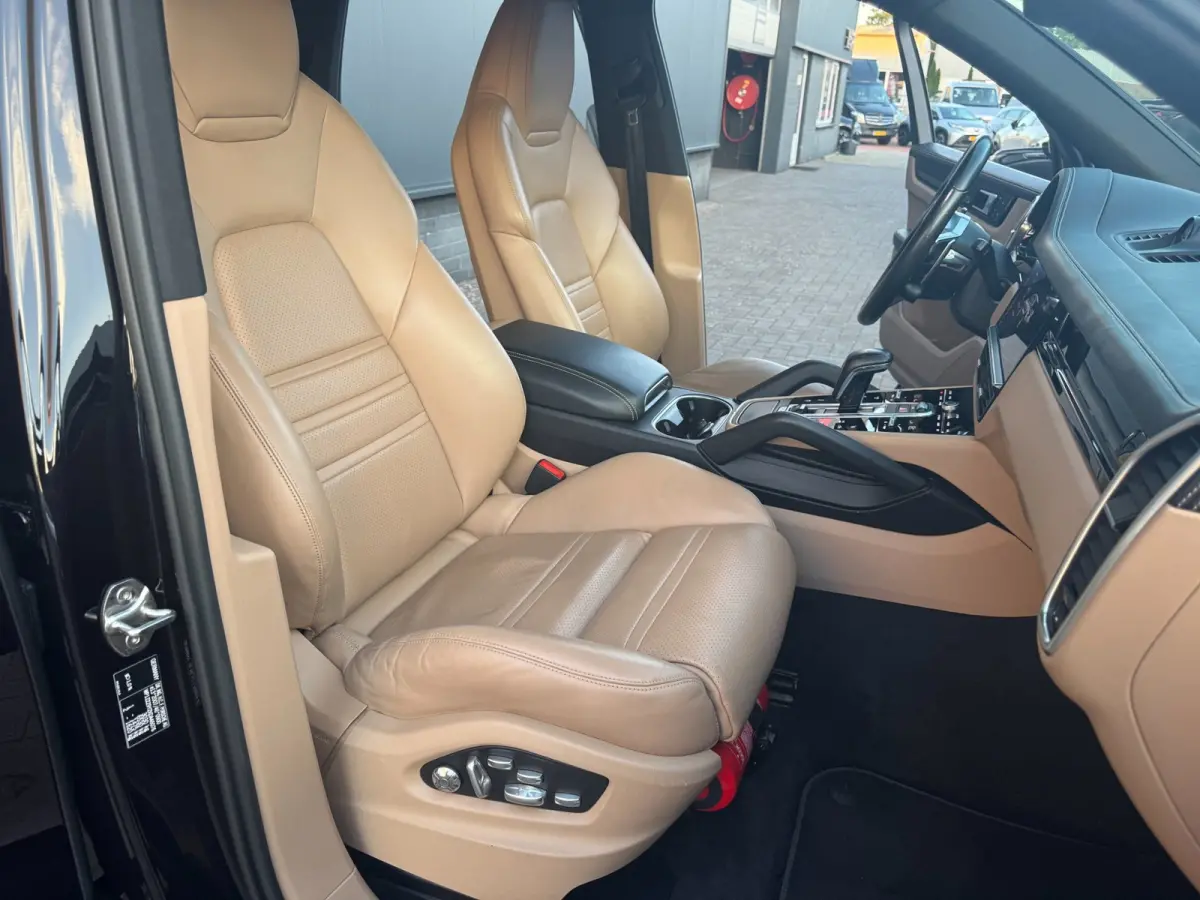 3.0 E-Hybrid 1e Eig! dealer onderhoud! Incl.btw!