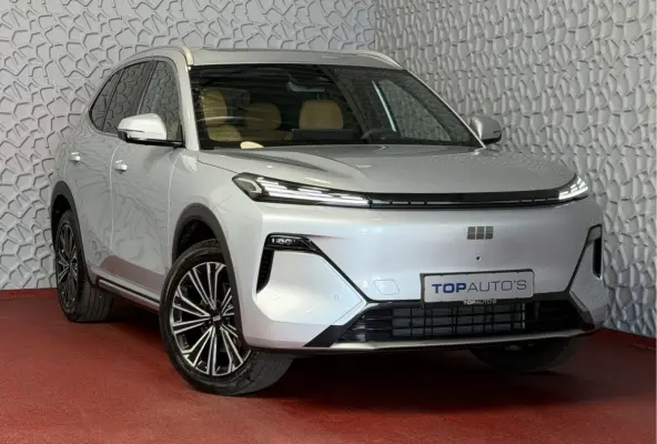 1.5 MAX+ PHEV LONG RANGE BRUIN LEER 29,8 KWH | 136km WLTP | PANORAMADAK | MASSAGE /STOEL/VERW/KOELING Geely Wijchen