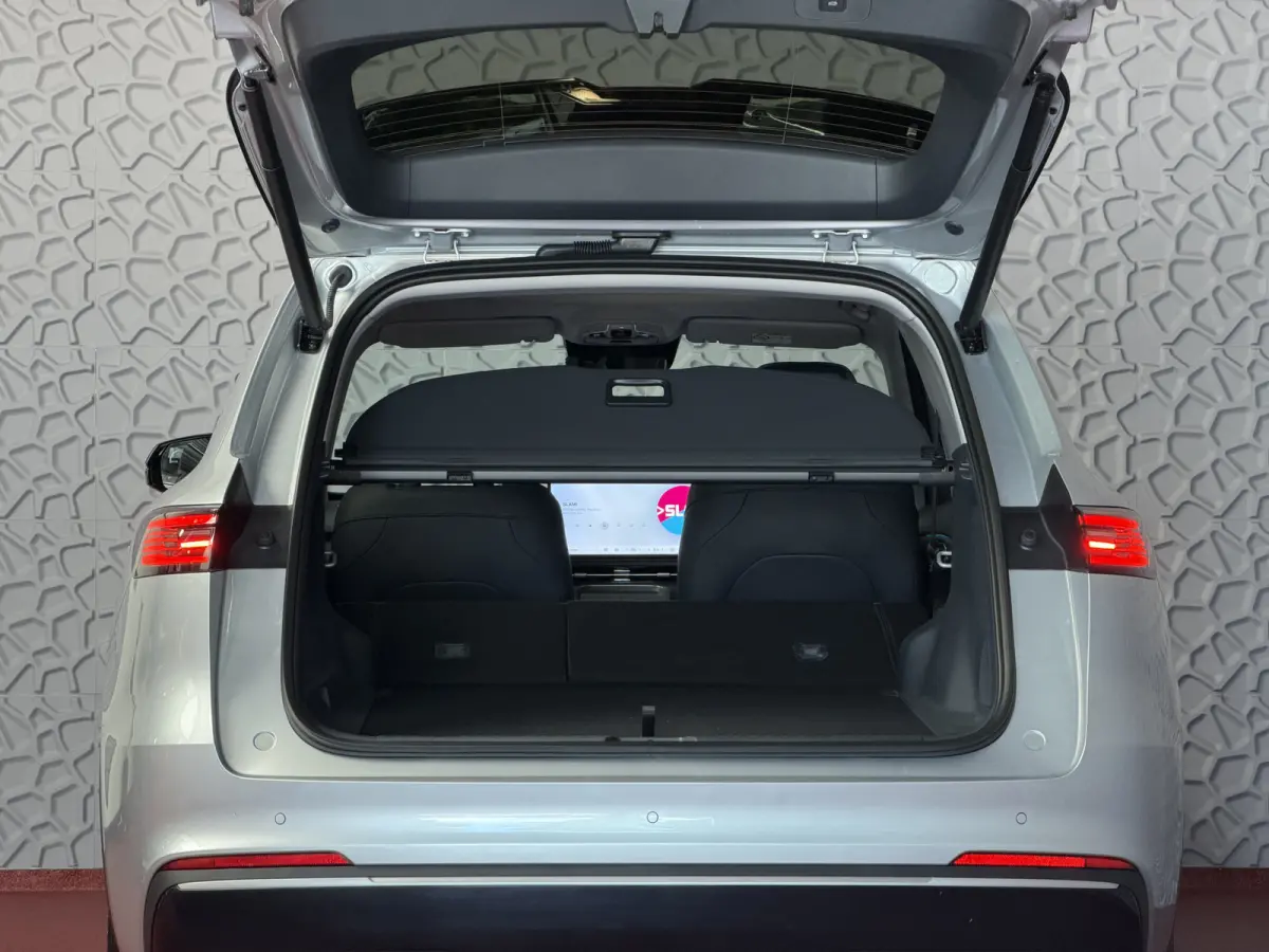 1.5 MAX+ PHEV LONG RANGE BRUIN LEER 29,8 KWH | 136km WLTP | PANORAMADAK | MASSAGE /STOEL/VERW/KOELING Geely Wijchen