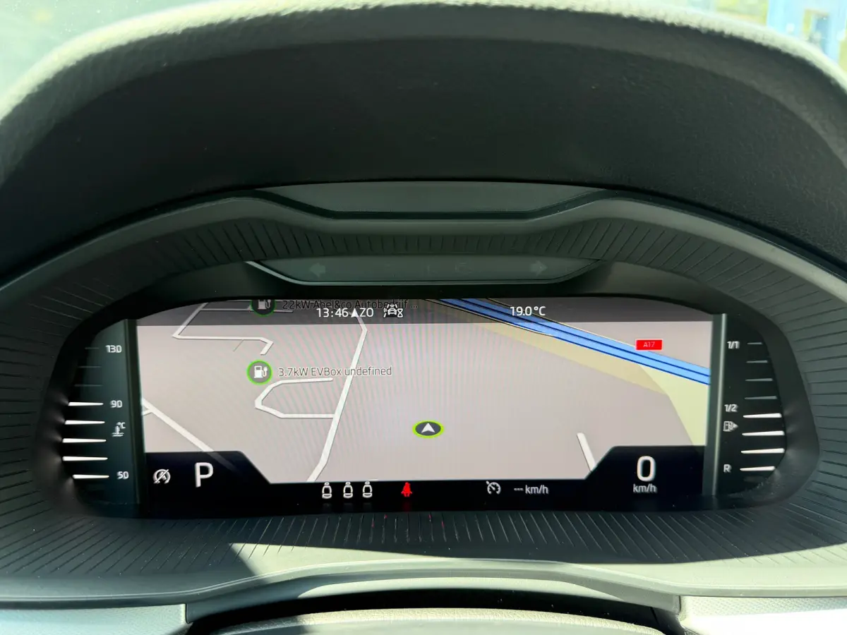 1.0 TSI Sport Business Navigatie/Apple Carplay/Camera