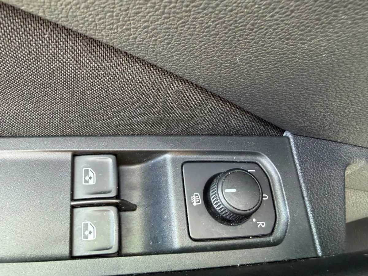 1.0 TSI Sport Business Navigatie/Apple Carplay/Camera