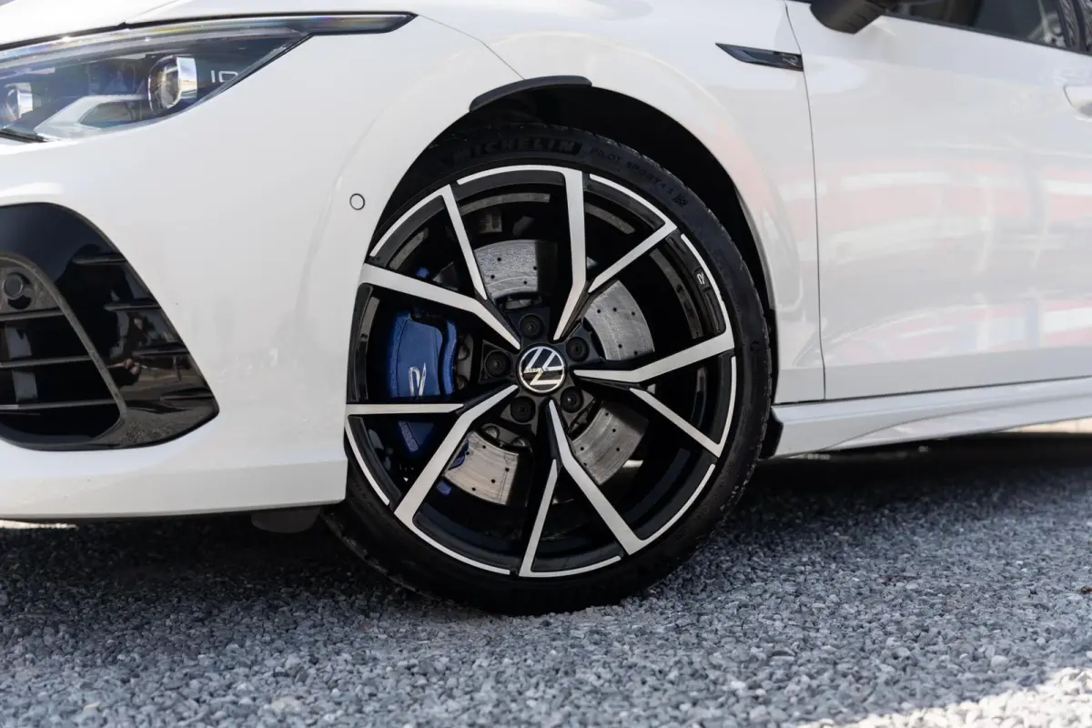 2.0 TSI R 4Motion Performance Akrapovic HK
