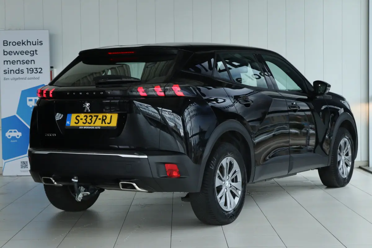 1.2 Turbo Active Pack | Cruise Control | Trekhaak | Navigatie | Carplay | Climate | Sensoren |