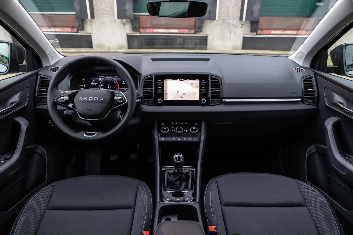 1.0 TSI 115pk Business Edition | Travel Assist Pakket | Navigatie Pakket | Achteruitrijcamera