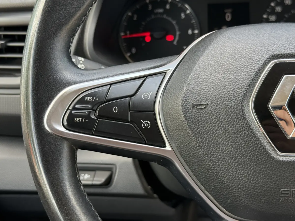 2.0 dCi 130 T30 L2H1 Work Edition | NL-auto | 1e Eig | LED | Navi | Carplay | PDC