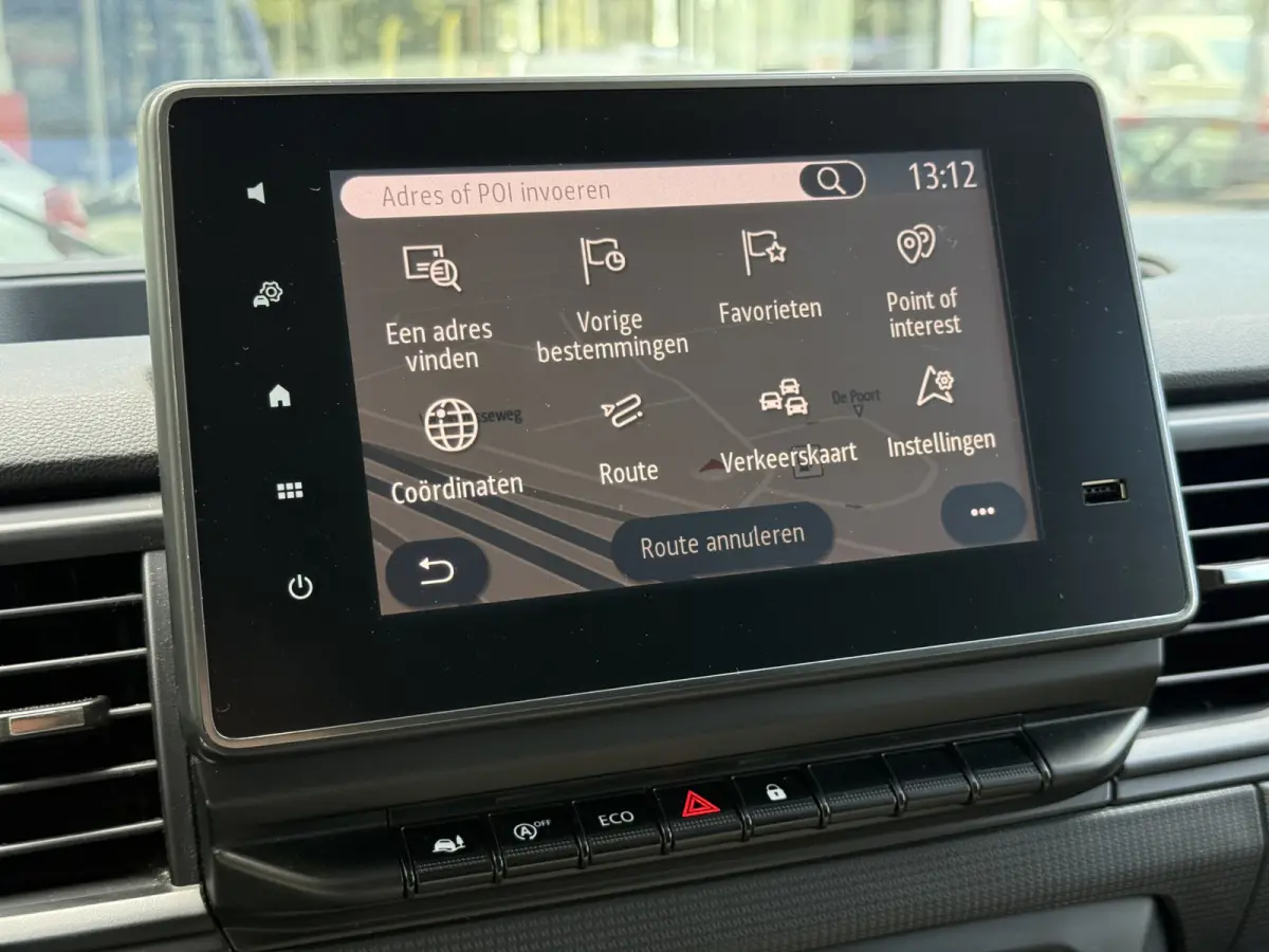 2.0 dCi 130 T30 L2H1 Work Edition | NL-auto | 1e Eig | LED | Navi | Carplay | PDC