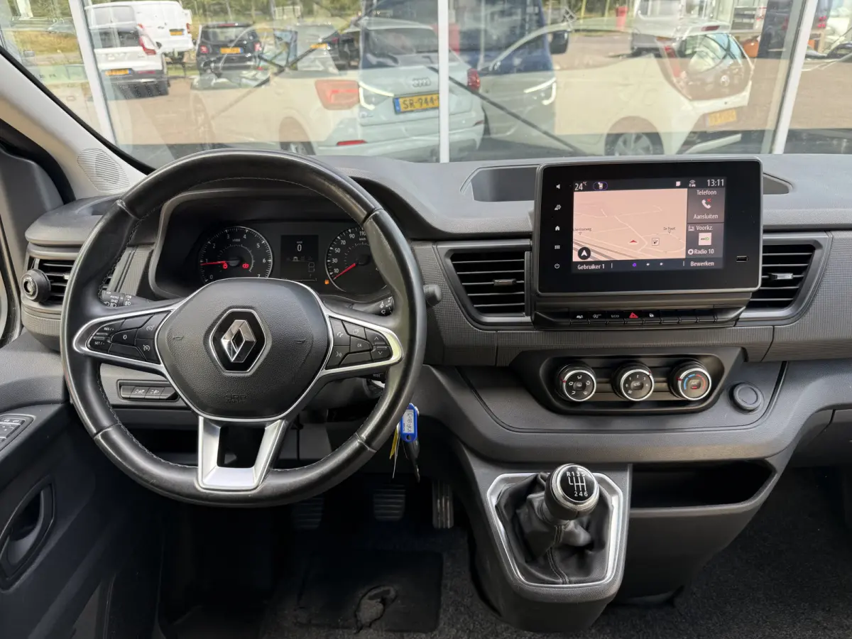 2.0 dCi 130 T30 L2H1 Work Edition | NL-auto | 1e Eig | LED | Navi | Carplay | PDC